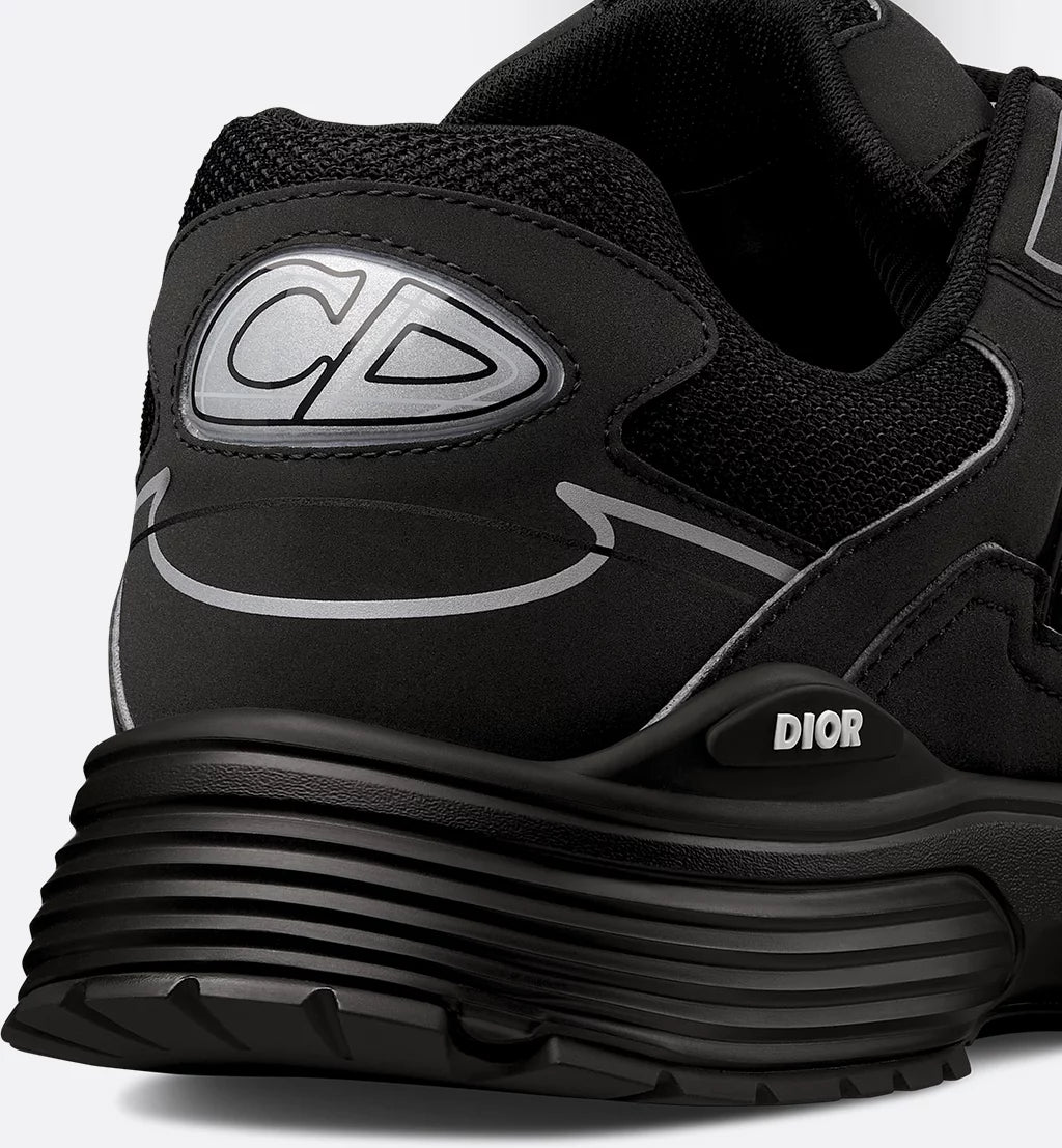 Dior B30 Snoes — Black Edition